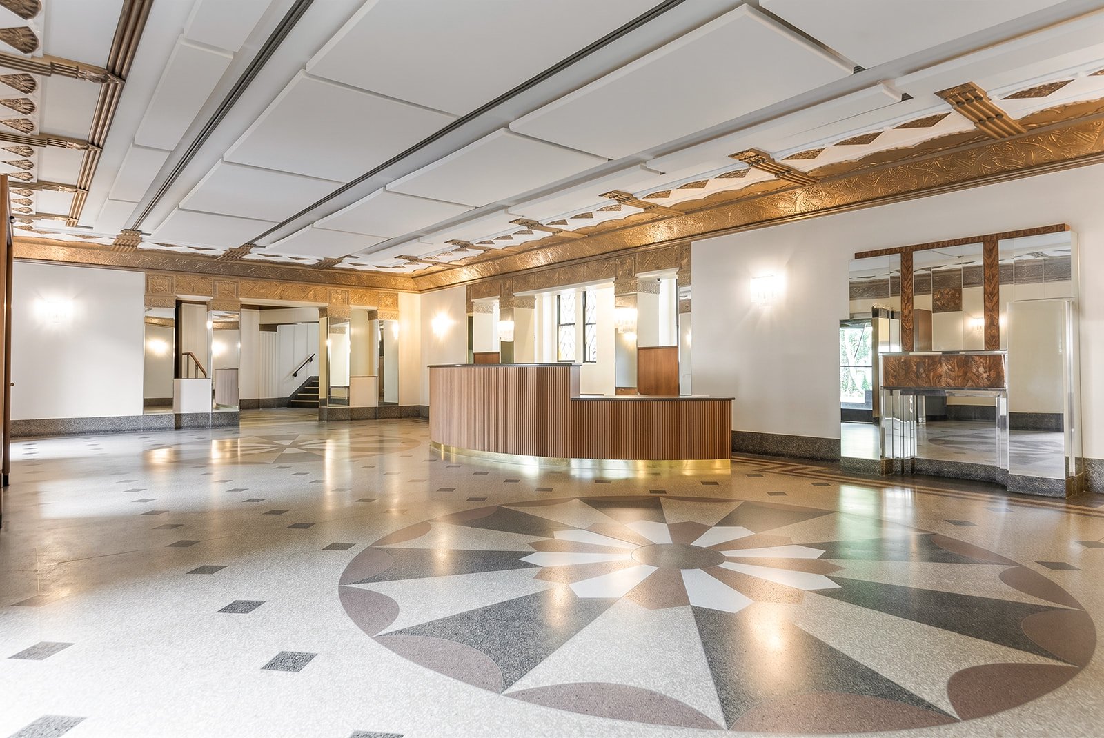 570 Westminster Road, Unit B19 - Renovated Bath